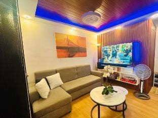 Two-Bedrooms near Philippine Arena (Adrian’s Crib) Apartment in Region of Manila