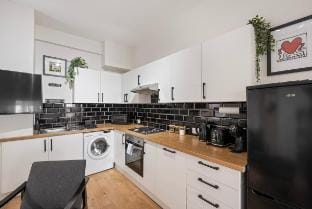 Modern Elegance in Paddington Apartment in City of Westminster