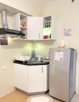 Studio in Avida Poblacion | Netflix and Games Apartment in Davao City