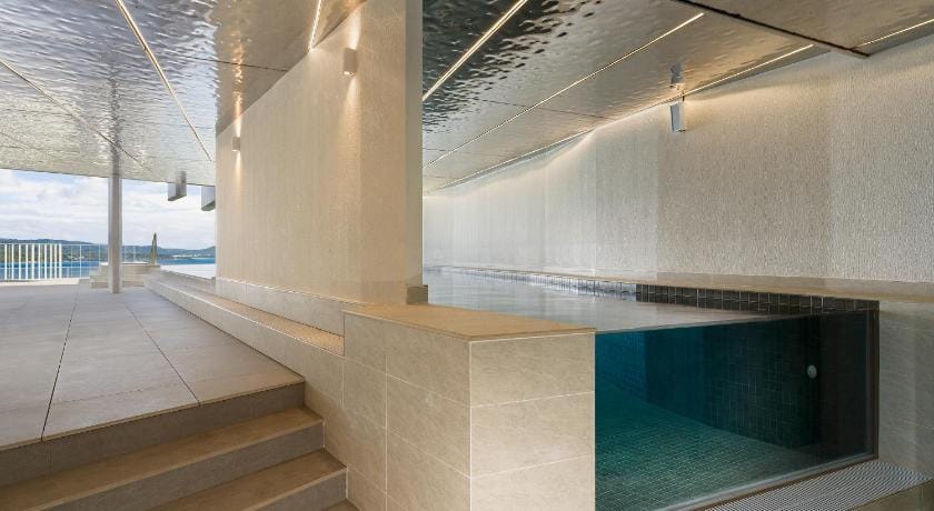 Orient Luxury Hotel-KenTing Hotel in Hengchun Township