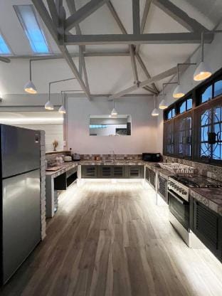 Stylish Loft-Style 3-Bdr Villa in Very Quiet Area Villa in North Kuta