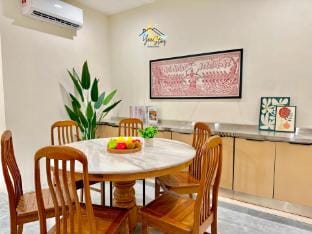 Kota6-10pax/PoolTabl/KTV/Walk8minJonker Vacation rental in Malacca