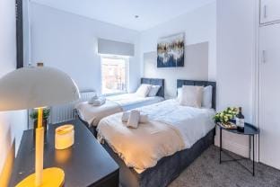 Widnes House by Yoko Property Vacation rental in Widnes