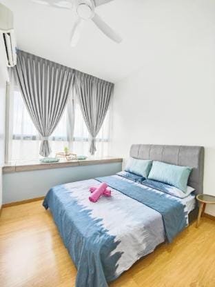 C15Johor, near CIQ Danga bay Free parking 2BR 6pax Apartment in Johor Bahru