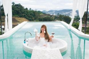 Villa หลีปังพูลวิลล่า Luxury tent in Thailand