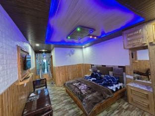 Hotel HILL Mount View Dalhousie Chamba  Vacation rental in Himachal Pradesh