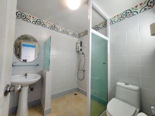 CR Villa 3BR Maepim beachfront-Rayong Vacation rental in Chon Buri Changwat