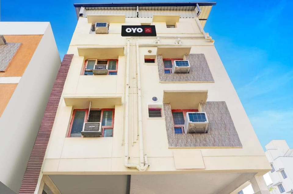 Hotel O YRV STAYS Hotel in Chennai