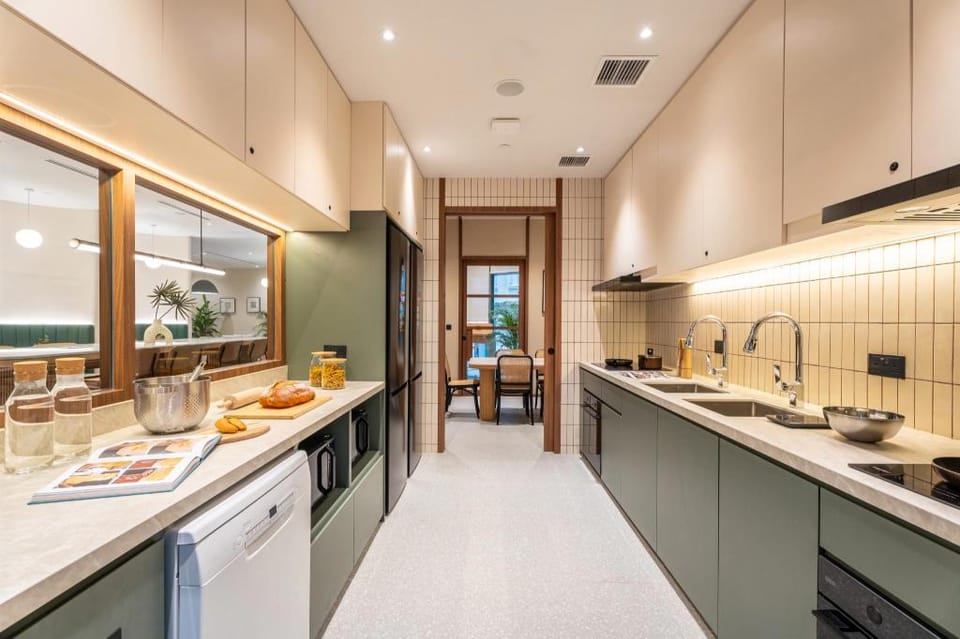 Weave Suites - Hillside Apartment hotel in Singapore