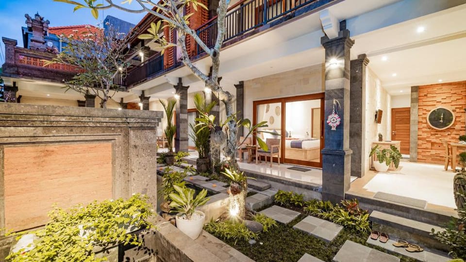 Ayu Sari Guesthouse by Mahaputra Hotel in Ubud