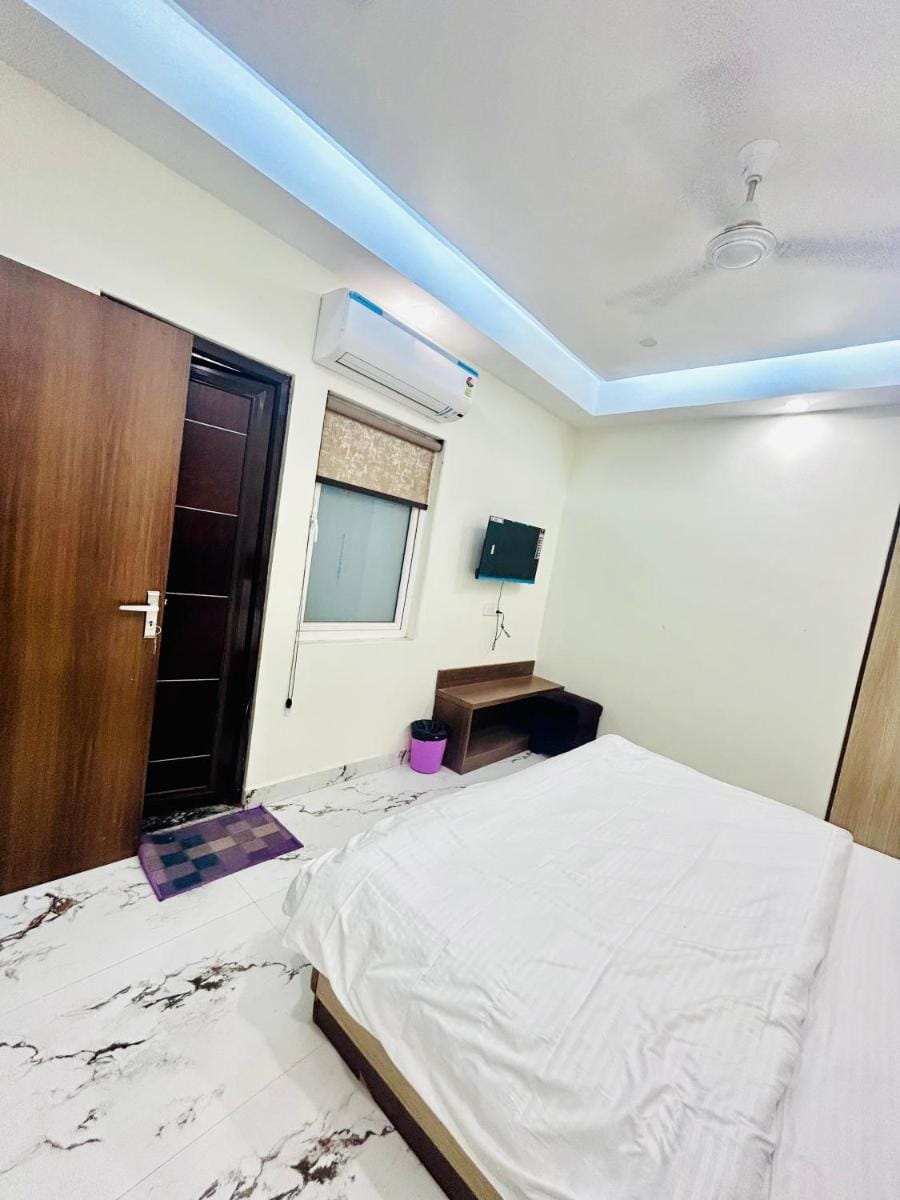 SK Palace Hotel in Varanasi