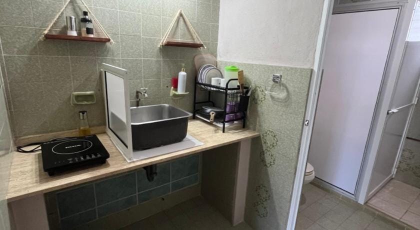 Burgos Studio Bed and Breakfast in Cancun