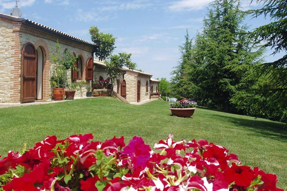 Apartment in Montelparo with Pool Apartment in Marche