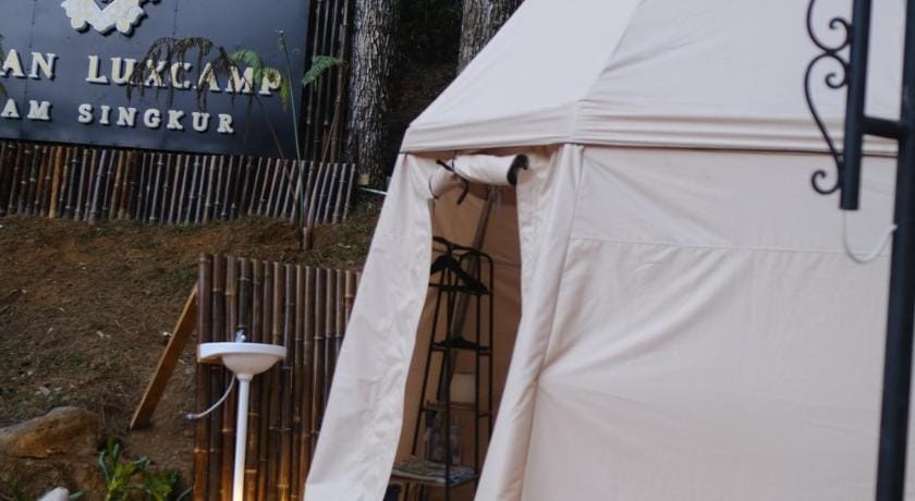 Regan Luxcamp by Digihub Hospitality Luxury tent in West Java