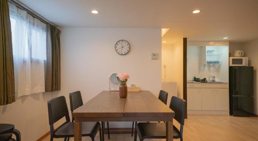 博文ビル Apartment in Osaka