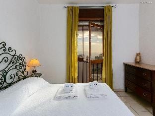 A06 - Seaview 1 Bed Apartment Apartment in Luz