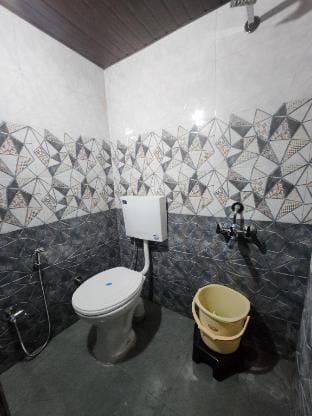 SHYAMA KISHORI DHAM Apartment in Uttar Pradesh