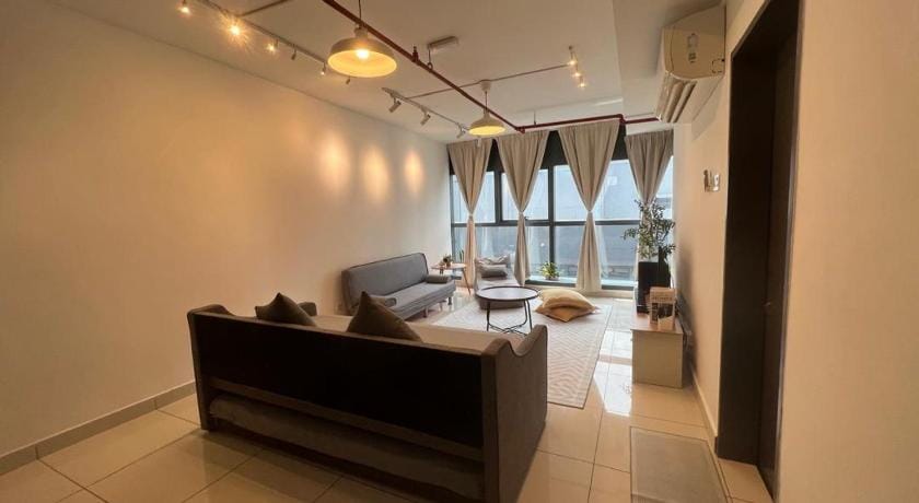 Matt Suite Home Cozy Homestay at 3 towers Apartment in Federal Territory of Kuala Lumpur