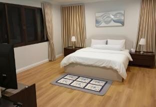 Luxury Lakeside Royal Villa, Bang Pakong Villa in Chon Buri Changwat