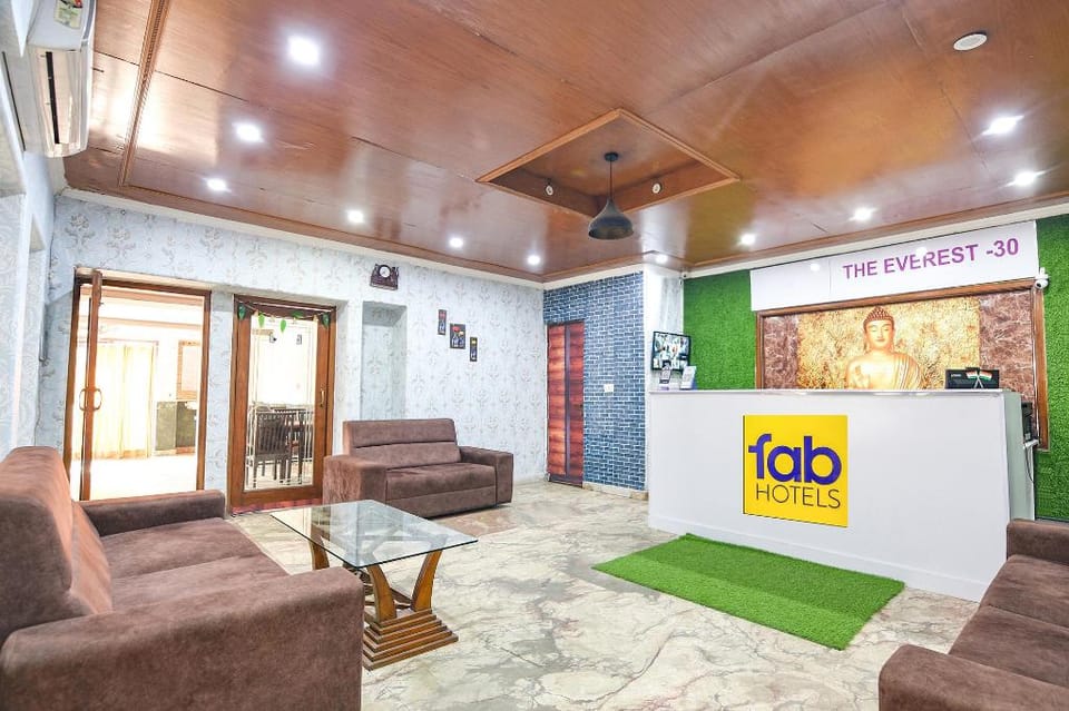 FabHotel Prime Prathana Hotel in Noida