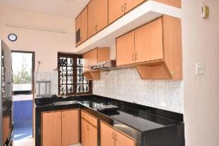 Casa Sonora - 2bhk apt in dona paula Apartment in Goa, India