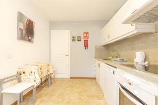 Villa Ocean Breeze - Steps away from the Beach Villa in San Jaime Mediterráneo