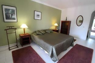 Apartment Ellena - Close to the beach Apartment in Faro District