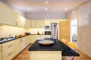 Villa Veritas - Beautifully Furnished Villa in Quarteira