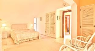 Villa Flora - Lovely, bright and inviting Villa in Quarteira