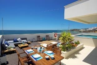 Villa Dior View - Luxury beachfront villa with roo Villa in Albufeira
