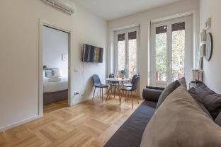 Milano Apartments Solari Apartment in Milan