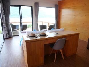 Ocean Pool Villa, 90sqm - Koh Lipe Vacation rental in Thailand