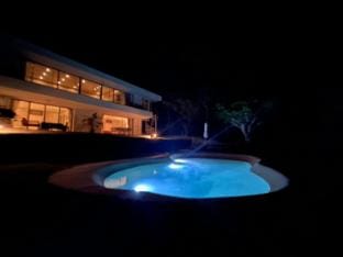 Gokkai Seitei -極海静邸- Villa in Okinawa Prefecture