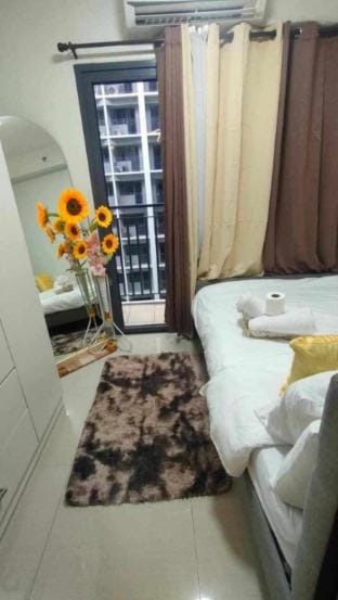 SHORE 2 Residences MALL OF ASIA Apartment in Pasay