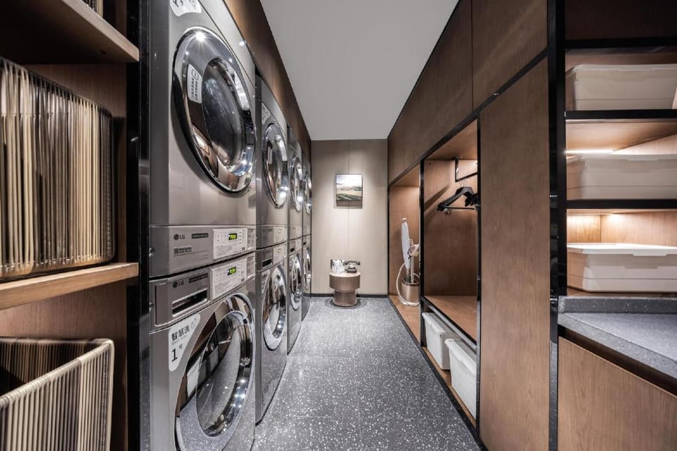 Atour Hotel Beijing Lize Business Zone Shoujingmao Metro Station Hotel in Beijing