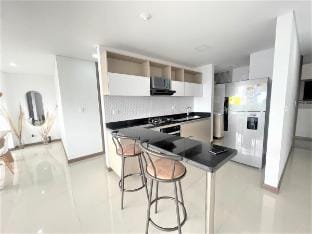 CH-Apartamento en Fundadores con piscina,sauna,bbq Apartment in Armenia
