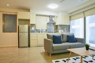 Chic 1BR @ KL Golden Triangle | WiFi & Netflix Apartment in Federal Territory of Kuala Lumpur