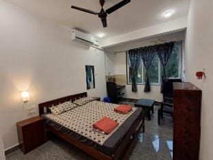 Studio  Peaceful Path R-5 by Mukund Sadan Arambol Vacation rental in Mandrem