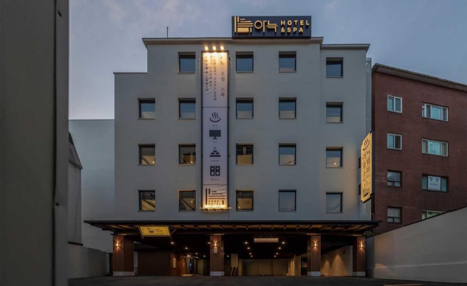 Anook Hotel and Spa Jongno Unni Hotel in Seoul