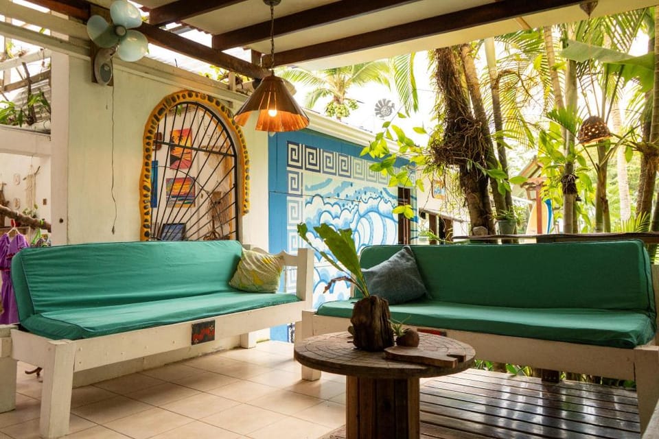 surfhouse pavones Hotel in Puntarenas Province