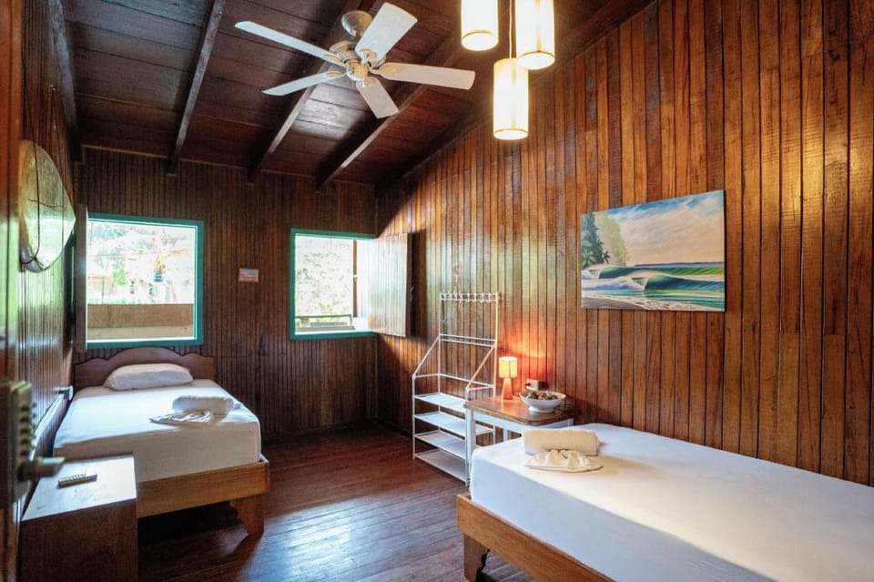 surfhouse pavones Hotel in Puntarenas Province
