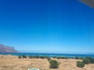 Golfbeach Luxury self catering unit Apartment in Cape Town