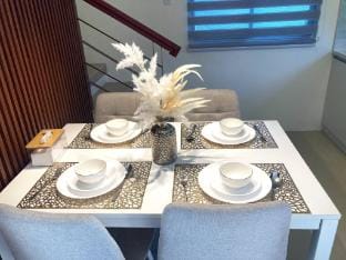 Cozy, Secure Home, 16 mins to Alona Beach, Panglao Vacation rental in Central Visayas