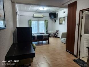 Chilled Places (Cali-Cafe) Apartment in Pattaya City