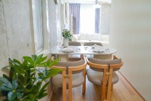 Ueno/Akihabara 8min/4 floors detached house/4 LDK Vacation rental in Japan
