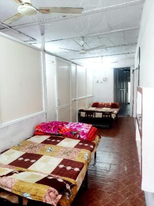Ujjain Yatri Niwas Homestay Vacation rental in India