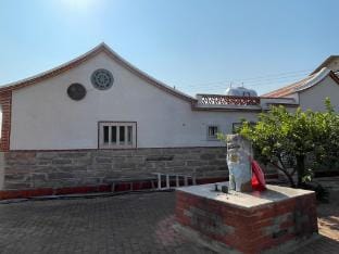 Lanshe Gate Bed and Breakfast in Xiamen