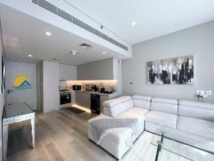 Marina Gem: Chic & Comfy Vacation rental in Dubai