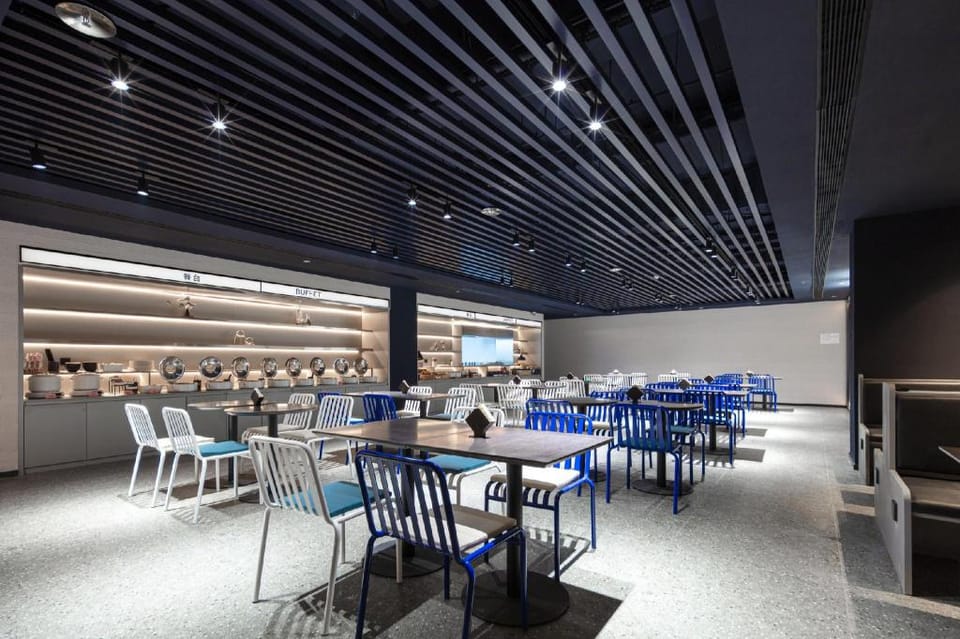 Atour Light Hotel Qingdao North Railway Station Shengping Road Hotel in Qingdao