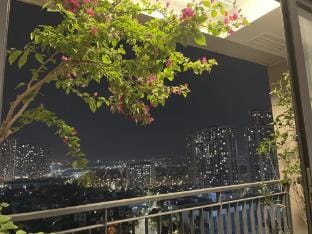Phòng đẹp 1 ngủ+ giá tốt Vinhomes Ocean Park1 Apartment in Laos